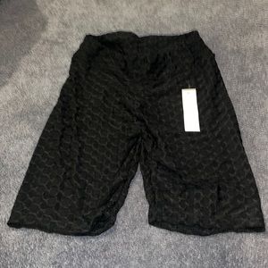 Helix shorts